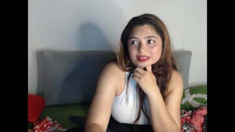 Snapshot of nicollgreen chatting on October 13, 4:51 pm NicollGreen online show from October 13, 4:51 pm