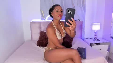 Nico  online show from June 8, 2:39 pm