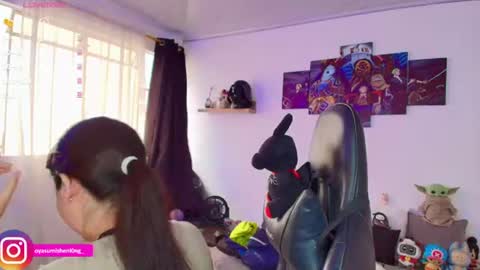 Snapshot of nicorobinn chatting on June 16, 9:28 pm Lizzie online show from June 16, 9:28 pm