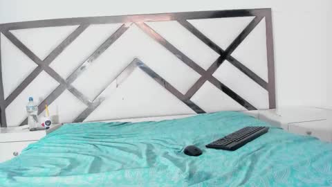 nicoypipeking online show from March 7, 4:09 am