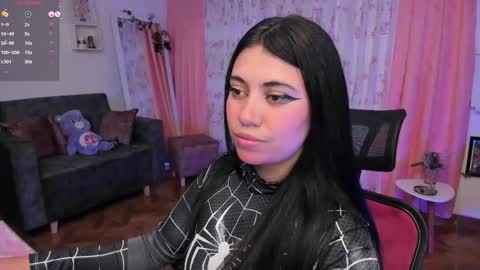 Snapshot of nidrii_07 chatting on December 2, 3:45 am 900 300 online show from December 2, 3:45 am