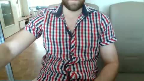 nieznajomy33 online show from May 23, 10:08 am