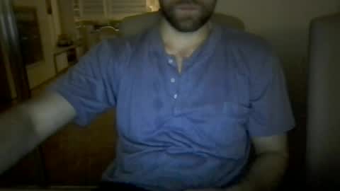 nieznajomy33 online show from July 2, 8:04 pm