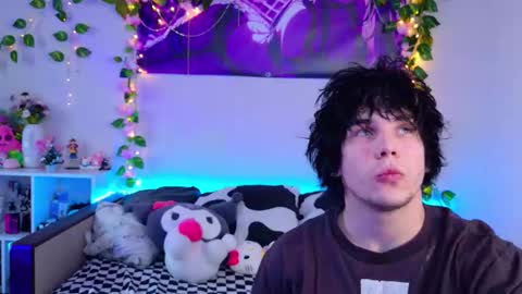 Night angel online show from December 15, 11:14 am