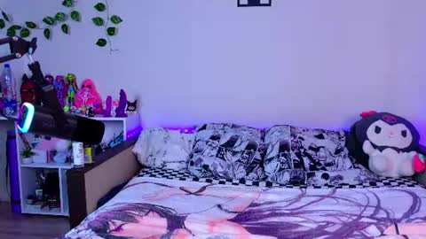 Night angel online show from June 14, 2:08 pm