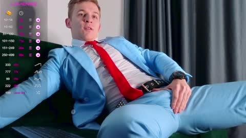 Snapshot of night_wwwolf chatting on January 31, 4:03 am Jameson online show from January 31, 4:03 am