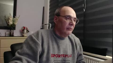 Snapshot of nightkeeper63 chatting on January 18, 10:02 pm nightkeeper63 online show from January 18, 10:02 pm