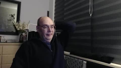 Snapshot of nightkeeper63 chatting on February 17, 1:02 am nightkeeper63 online show from February 17, 1:02 am