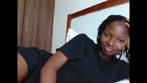 Snapshot of nightnurse2030 chatting on November 23, 12:05 pm nightnurse2030 online show from November 23, 12:05 pm