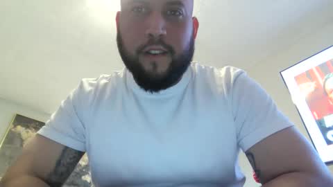 Snapshot of nightoperatorpapi chatting on March 26, 8:20 am nightoperatorpapi online show from March 26, 8:20 am