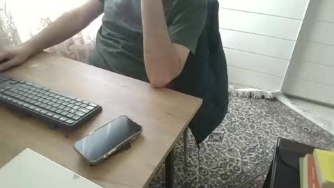 Snapshot of nightwalker06 chatting on February 23, 9:22 am nightwalker06 online show from February 23, 9:22 am