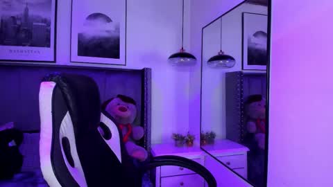 Snapshot of niick_twink chatting on October 22, 7:35 pm niick_twink online show from October 22, 7:35 pm