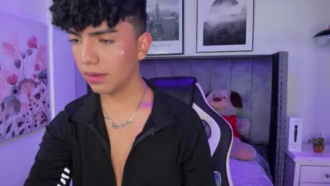 Snapshot of niick_twink chatting on November 19, 7:47 pm niick_twink online show from November 19, 7:47 pm