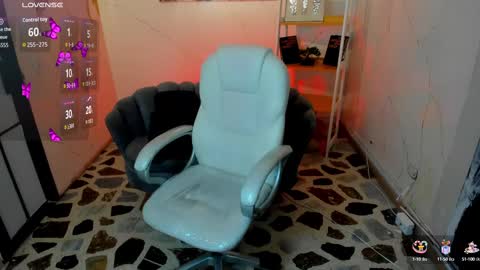 Anni online show from September 29, 9:19 pm