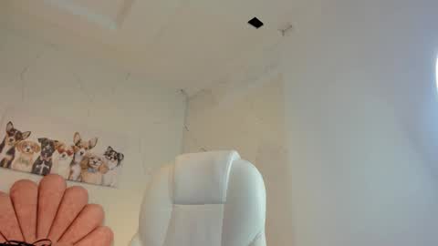 Anni online show from January 12, 9:31 pm