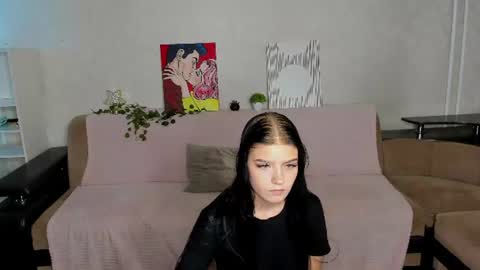 Nika online show from August 4, 9:56 am
