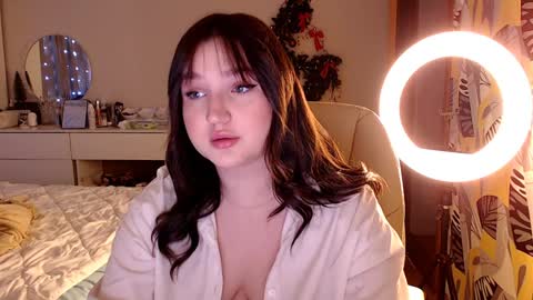 Snapshot of nikaking22 chatting on January 3, 11:44 pm nikaking22 online show from January 3, 11:44 pm