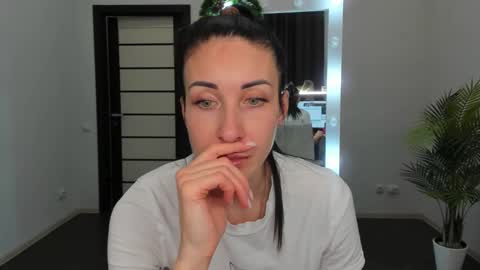 Nika online show from December 7, 3:52 pm