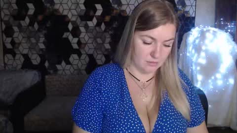 Snapshot of nikaskylink chatting on November 28, 8:11 pm Nika online show from November 28, 8:11 pm