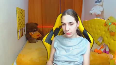 nikastarkk online show from February 10, 10:30 pm