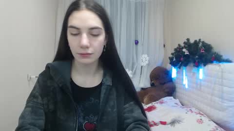 nikastarkk online show from January 13, 7:41 pm