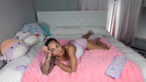 nikayasworld online show from May 6, 2:19 am