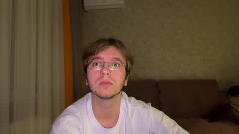 Snapshot of nikceline chatting on November 29, 10:57 pm Celine online show from November 29, 10:57 pm