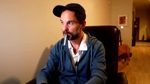 Snapshot of nikejude56 chatting on September 18, 6:15 am Nike Jude online show from September 18, 6:15 am