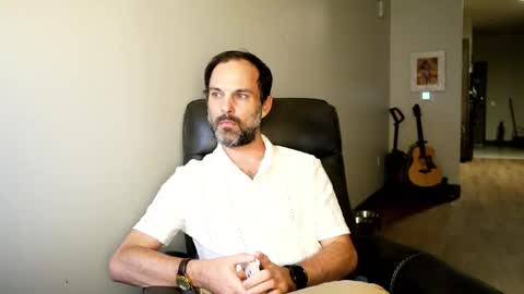 Snapshot of nikejude56 chatting on September 18, 11:40 pm Nike Jude online show from September 18, 11:40 pm