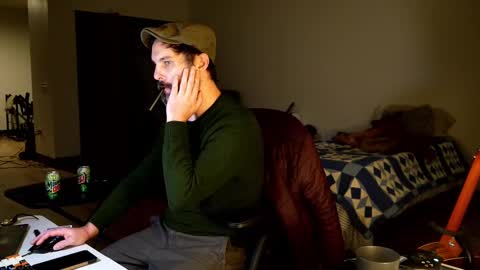 Snapshot of nikejude56 chatting on November 4, 2:43 am Nike Jude online show from November 4, 2:43 am