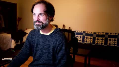 Snapshot of nikejude56 chatting on December 14, 5:24 am Nike Jude online show from December 14, 5:24 am