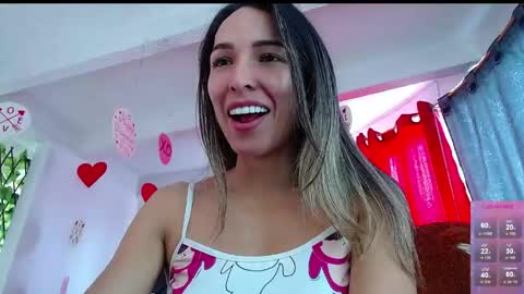 Snapshot of niki_1998 chatting on May 30, 5:21 pm Natalia online show from May 30, 5:21 pm