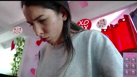 Snapshot of niki_1998 chatting on June 23, 5:22 pm Natalia online show from June 23, 5:22 pm
