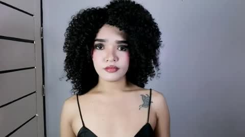 nikitta_morris online show from August 4, 5:21 am