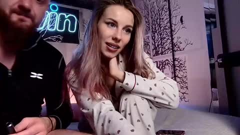 Snapshot of nikki7377 chatting on March 12, 11:20 am nikki7377 online show from March 12, 11:20 am