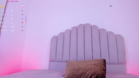 Snapshot of nikki_angel_ chatting on November 25, 7:14 pm NIkki Angel online show from November 25, 7:14 pm