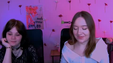 nikki_kiss_ online show from April 26, 9:07 am