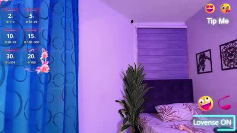 nikki_vesper online show from June 7, 3:43 am