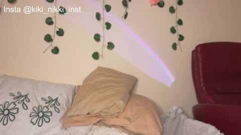 nicolette online show from June 13, 6:11 am