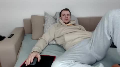 Nick online show from November 11, 7:52 am