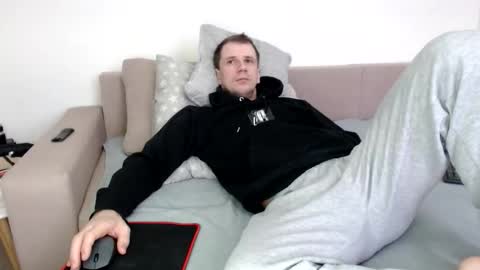 Nick online show from November 16, 8:09 am