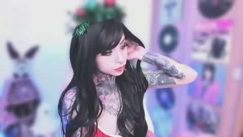 Nikki Ramone   online show from December 17, 11:16 am