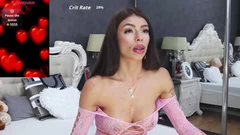 Snapshot of nikkirushxx chatting on September 18, 6:37 am Nikky online show from September 18, 6:37 am