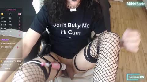 NikkiSarin online show from November 1, 7:10 am