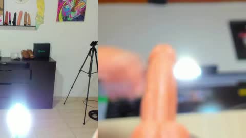 nikky__rosse online show from April 23, 10:58 am