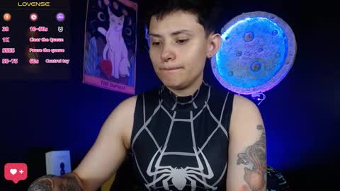 Nikky online show from December 19, 1:18 pm