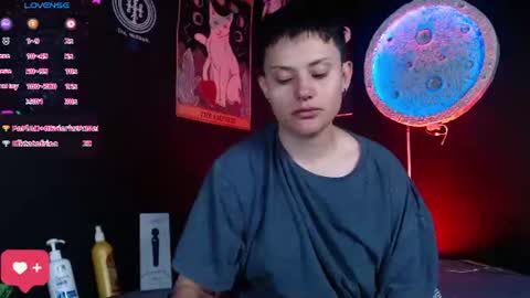 Snapshot of nikky_tomboy444 chatting on July 30, 3:55 pm Nikky online show from July 30, 3:55 pm
