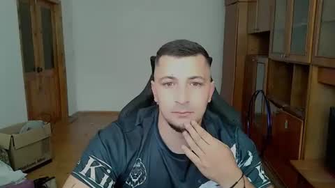 Snapshot of niklevel2 chatting on June 20, 11:02 am Dmitry online show from June 20, 11:02 am