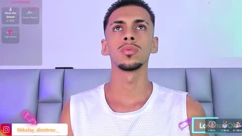 Snapshot of nikolay_dimitrov chatting on November 14, 2:21 am online show from November 14, 2:21 am