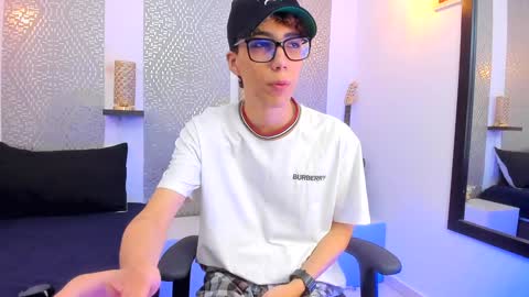    online show from December 26, 4:43 am